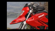 Moto - News: C'è anche la Ducati Hypermotard in Yes Man