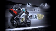 Moto - Test: Aprilia RSV4 Factory - TEST