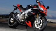 Moto - News: Aprilia RSV4 Factory: ciclistica racing