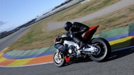Moto - News: Aprilia RSV4 Factory: ciclistica racing