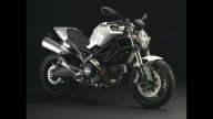 Moto - News: Ducati Monster 696