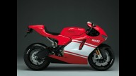 Moto - News: Raduno Ducati Desmosedici RR a Donington