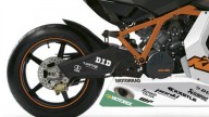 Moto - News: KTM RC8R Akrapovic Race Replica