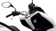 Moto - News: Honda PCX, il 'world scooter' 125 cc