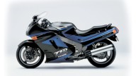 Moto - News: Kawasaki: 25 anni di sportive Ninja