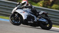 Moto - Test: Aprilia RSV4R 2010 - TEST