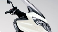 Moto - News: Burgman 400 ABS e GZ 125 entrano nel listino Suzuki