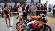 Moto - News: Andrea Dovizioso inaugura due stazioni Repsol