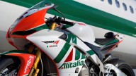 Moto - News: L'Aprilia RSV4 di Biaggi in esposizione a Milano