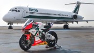 Moto - News: L'Aprilia RSV4 di Biaggi in esposizione a Milano