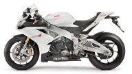 Moto - News: Aprilia RSV4 R APRC e RSV4 Factory APRC 2011