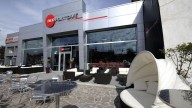 Moto - News: Luca Scassa e Yamaha inaugurano il 2011 del Red Point Cafè Milano