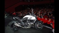 Moto - News: Ducati Monster 1100EVO: negli Store a 11.690 euro