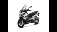 Moto - News: Aprilia SR Max 125/300 2011