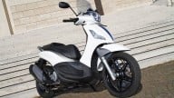 Moto - Test: Piaggio Beverly Sport Tourer Vs Honda SH300i - COMPARATIVA