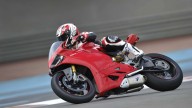 Moto - News: Video: Ducati 1199 Panigale S vs. Audi TT RS