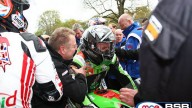 Moto - News: BSB 2012, Oulton Park: vittoria di Walker e Byrne