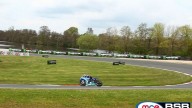 Moto - News: BSB 2012, Oulton Park, in Gara 1 vince Hill