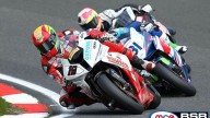 Moto - News: BSB 2012, Oulton Park, in Gara 1 vince Hill