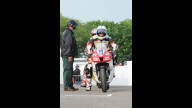 Moto - News: Tourist Trophy 2012: John McGuinness supera le 130 miglia orarie