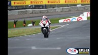 Moto - News: BSB 2012: Knockhill, Gara1 a Byrne, Gara2 a Laverty