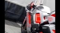 Moto - News: Tourist Trophy 2012: la MotoCzysz E1pc supera le 100 mph!