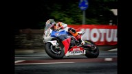 Moto - News: Tourist Trophy 2012: le qualifiche di ieri a Bruce Anstey