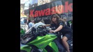 Moto - News: Kawasaki: Times Square diventa verde!