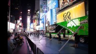 Moto - News: Kawasaki: Times Square diventa verde!