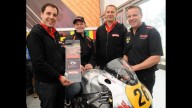 Moto - News: Tourist Trophy 2013: Dan Hegarty e Ian Mackman firmano con Norton