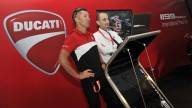 Moto - News: In pista a Yas Marina con Troy Bayliss