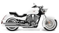 Moto - News: Victory Motorcycles e Playboy insieme per il catalogo 2013 - VIDEO