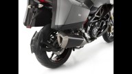 Moto - News: Aprilia Caponord 1200: Andrea Ricci spiega i segreti dell’Aprilia Dynamic Damping 