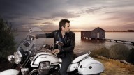 Moto - Gallery: Ewan McGregor in sella alla Moto Guzzi California 1400