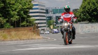 Moto - News: KTM 390 Duke: la promozione natalizia!