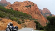 Moto - News: Direzione Costa Azzurra: curve e lungo mare con l'ammiraglia Guzzi