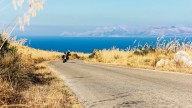 Moto - News: In Sicilia con l'Honda tra mulini, tramonti e cieli azzurri