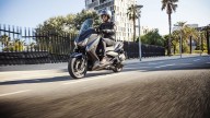 Moto - News: Yamaha X-Max Iron Max e nuove colorazioni scooter 2016