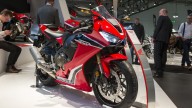 Moto - News: Honda CBR 1000 RR 2017 a EICMA 2016 [VIDEO]