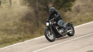 Moto - Test: Triumph Bonneville Bobber 2017 - TEST