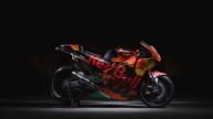 Moto - News: MotoGP: la KTM RC16 ha un look da Formula 1