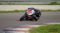 Moto - Test: Aprilia RSV-4 RF My 2017: se non vai forte godi solo a metà!