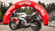 Moto - News: Aprilia RS e Tuono 125: piccole tentazioni per sognare in grande