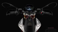 Moto - News: Aprilia, Dorsoduro e Shiver 900: due anime stesso cuore