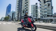 Moto - News: Yamaha X-MAX 125 m.y. 2018: look rinnovato per il piccolo sportivo di Iwata