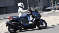 Moto - News: Yamaha X-MAX 400, il concorso “Ride and Smile” regala lo Sport Scooter 