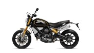 Moto - News: Ducati Scrambler 1100, il vintage mette il vestito sportivo