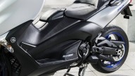 Moto - News: Yamaha TMAX SX Sport Edition, il nuovo scooter sportivo [VIDEO]