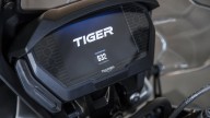 Moto - Test: Nuova Triumph Tiger 800 XRT, la crossover buona per tutto