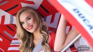 MotoGP: All the beauties of Aragon, Umbrella Girls